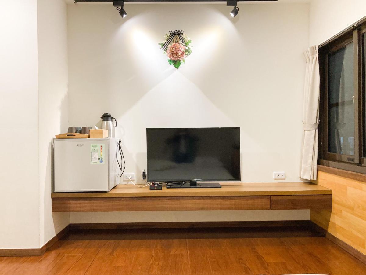 Park 66 Apartment ไถหนาน ภายนอก รูปภาพ