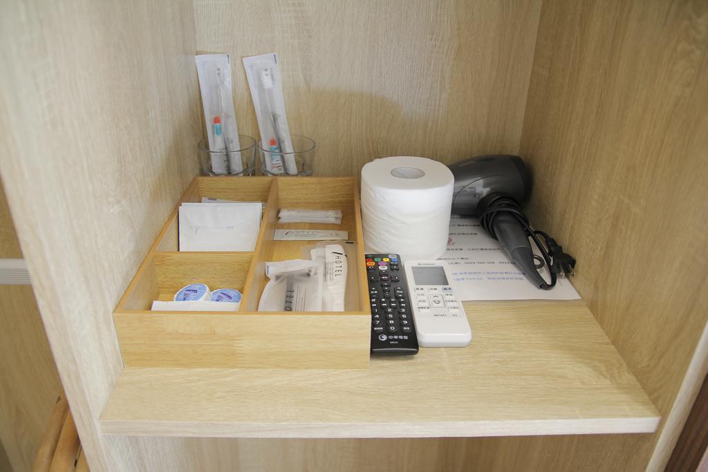 Park 66 Apartment ไถหนาน ภายนอก รูปภาพ