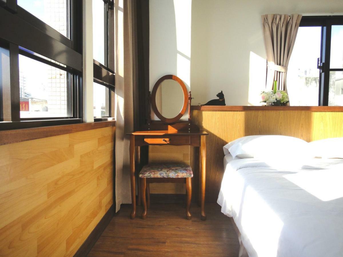 Park 66 Apartment ไถหนาน ภายนอก รูปภาพ